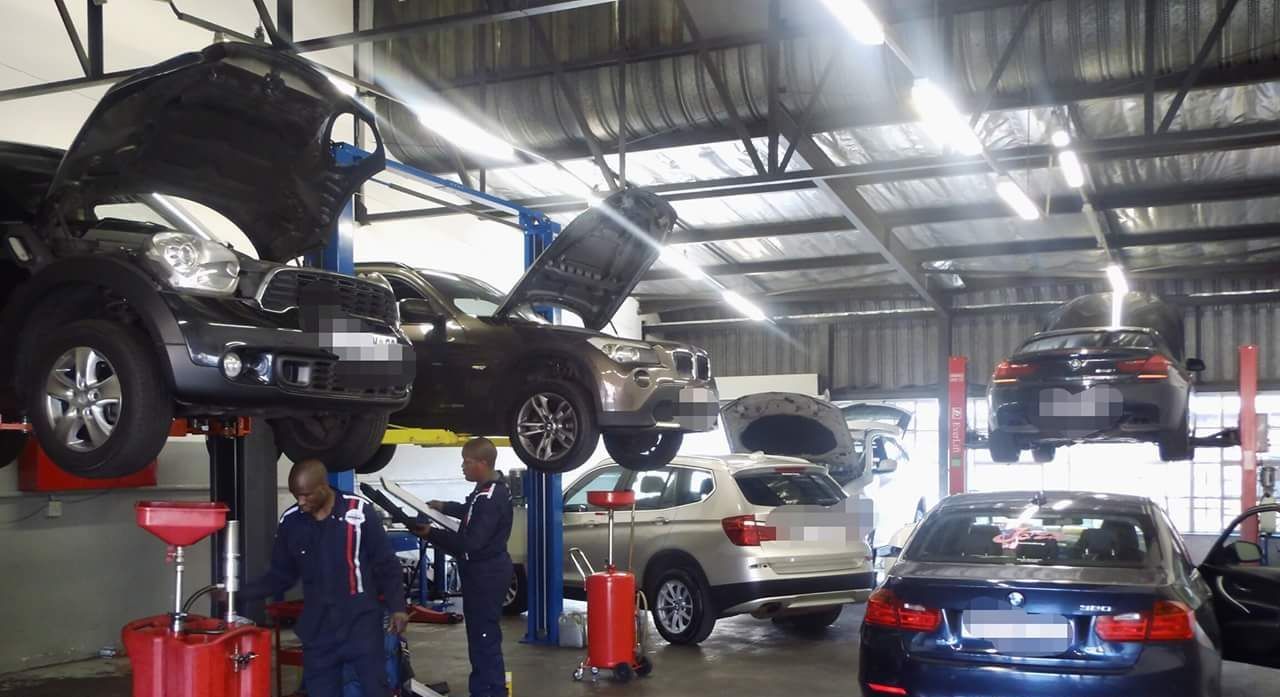 European Automotive Repair near Me : Expert Mechanics, Affordable Rates